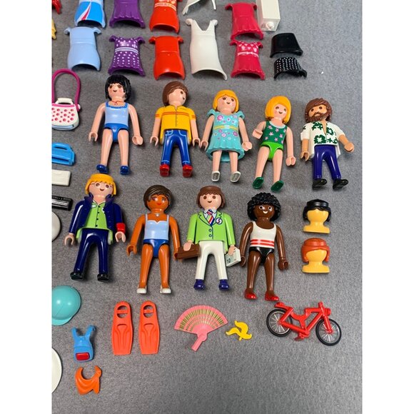 Playmobil Mixed Lot: People Accessories Furniture & More Perfect for Kids or Col - Picture 5 of 16